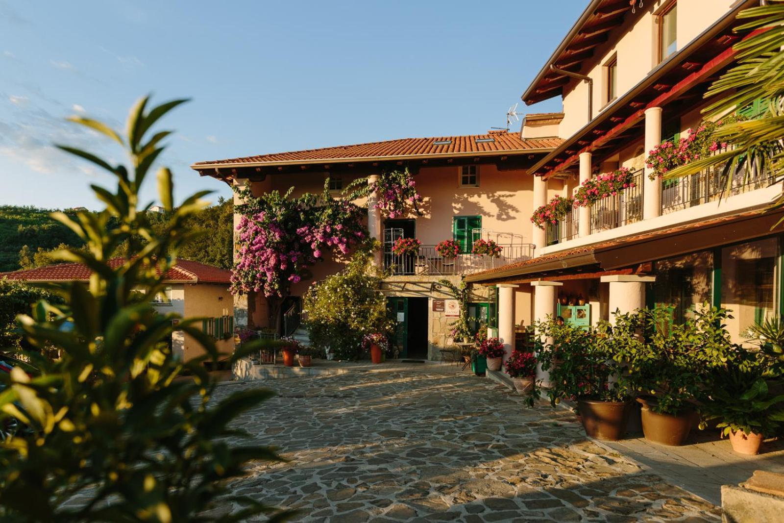 Hisa Stekar Villa คอจส์โค ภายนอก รูปภาพ